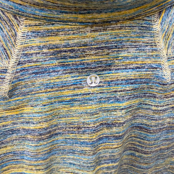 Lululemon men’s top - Picture 4 of 7